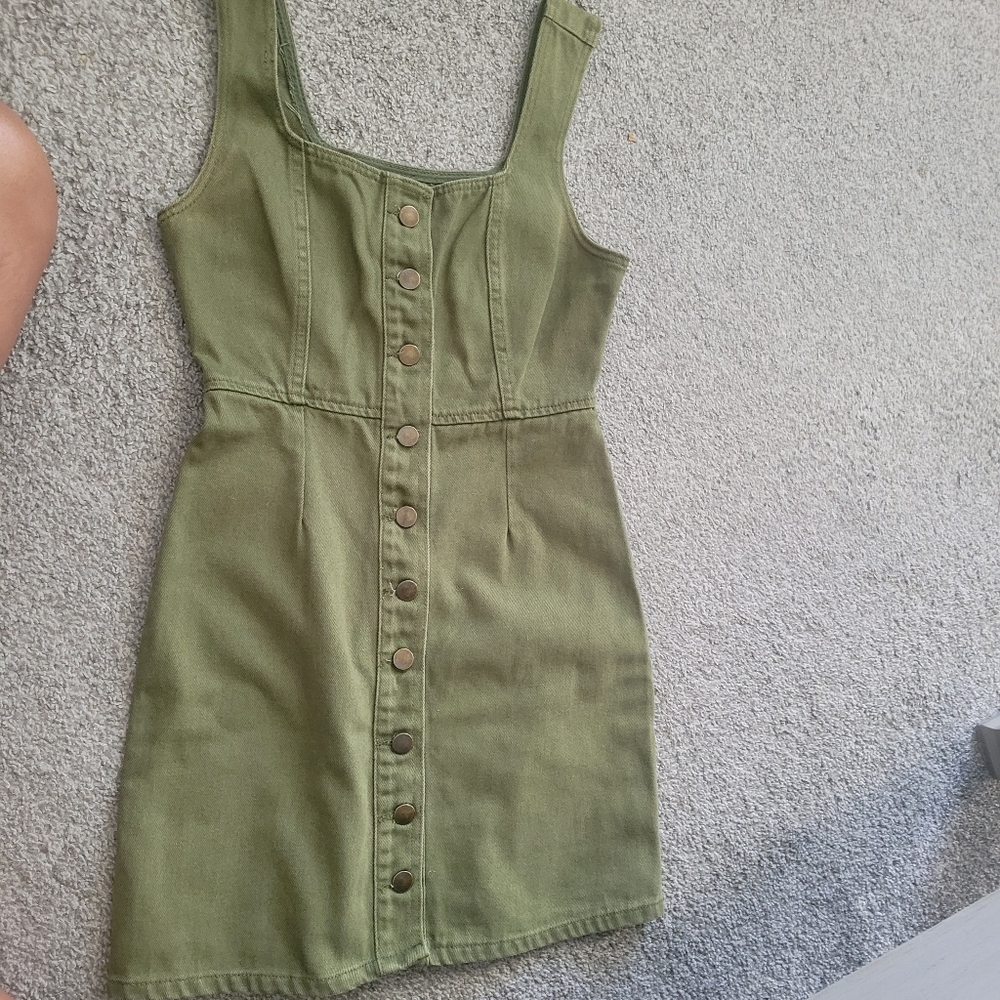Urban Outfitters sz2 Dress in Olive